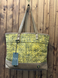 Elite Tote Bag *Final Sale*