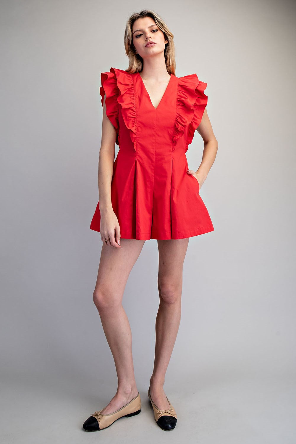 Solid Ruffled V-Neck Pleated Romper