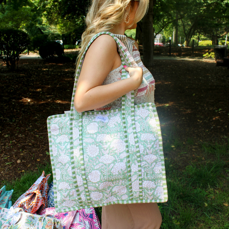 Jane Tote Bags by Farylina