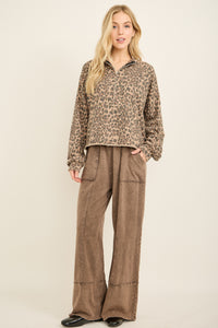 Trendy Leopard Print Half Zip Up Top