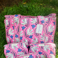 Jane Tote Bags by Farylina