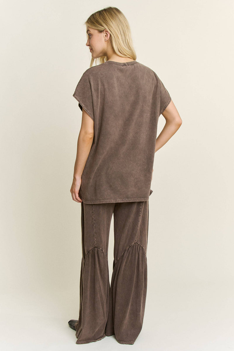 Mineral Washed Leopard Animal Cherry Graphic