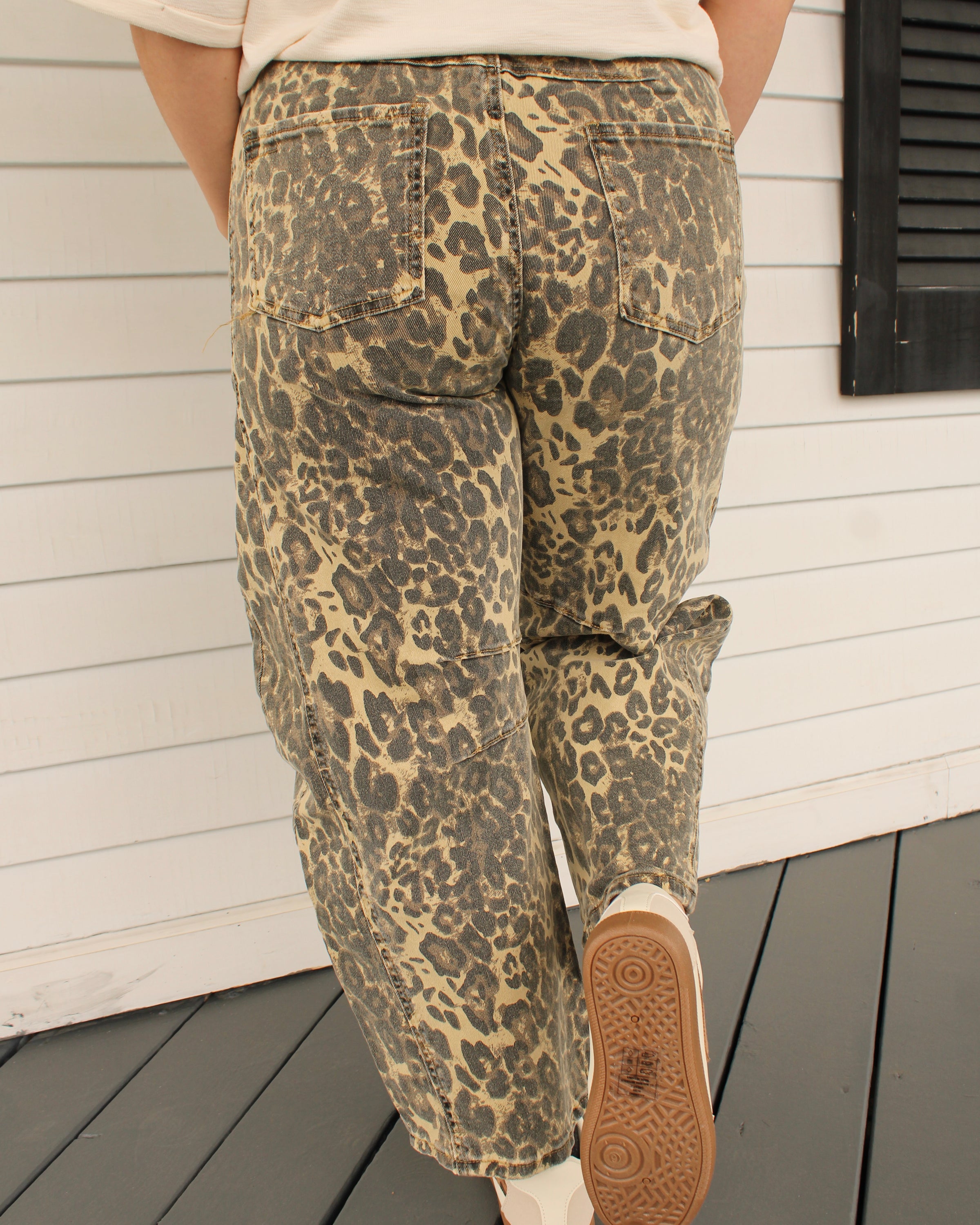 Leopard Ankle Pants by Entro