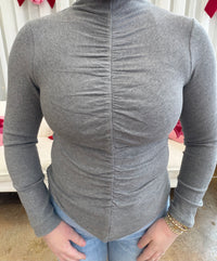 Ellie's Long Sleeve Top by Entro