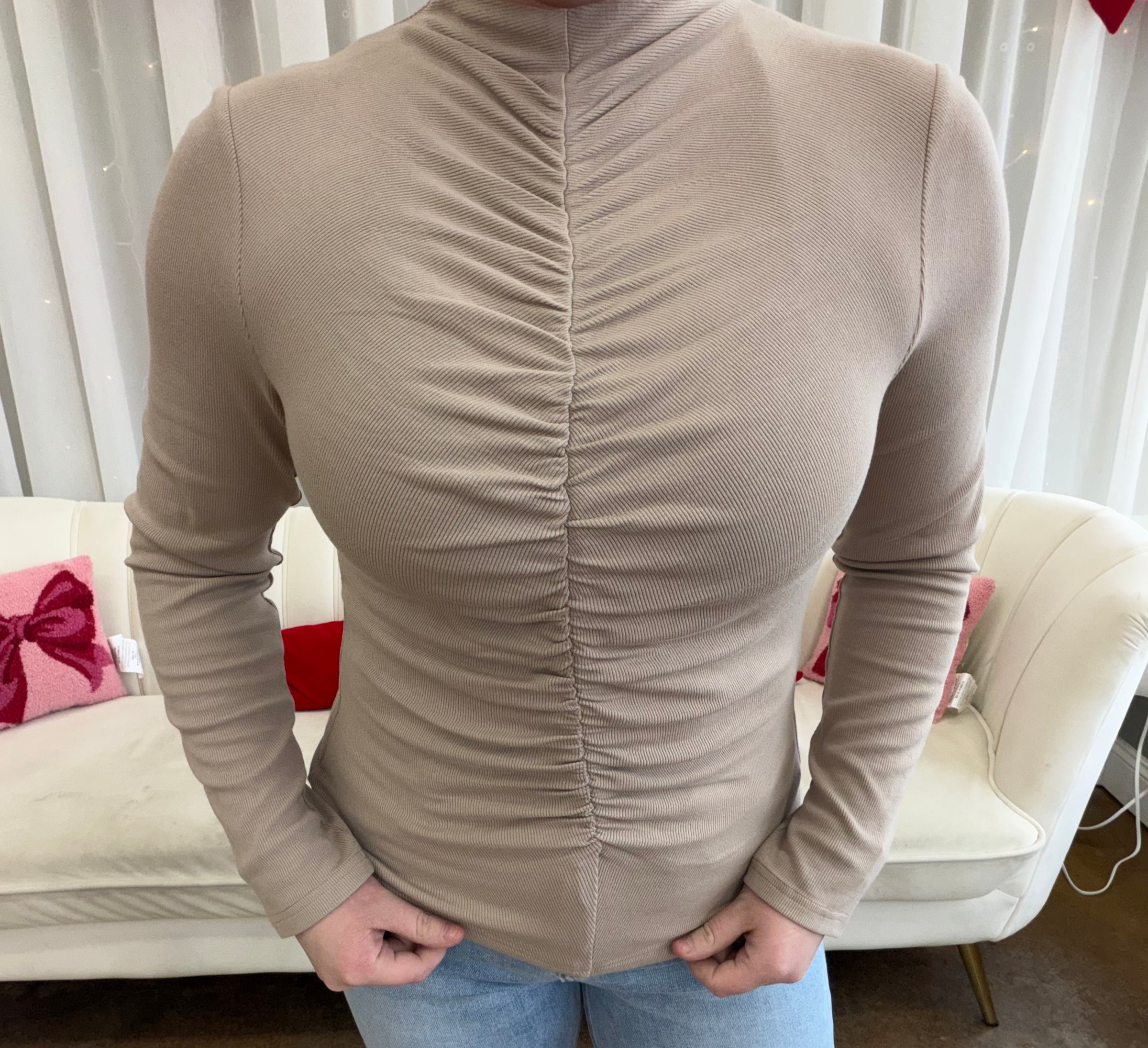 Ellie's Long Sleeve Top by Entro