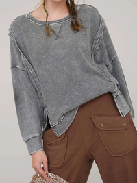 Tori's Basic Side Split Top