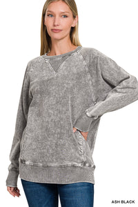 Round neck pullover