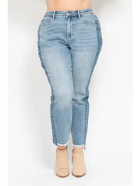 Hw Vintage Wash Side Panel Detail & Hi Lo Fray Hem Slim