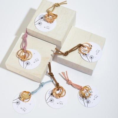 4 PC Textured Rhinestone Star Decor Ring Set